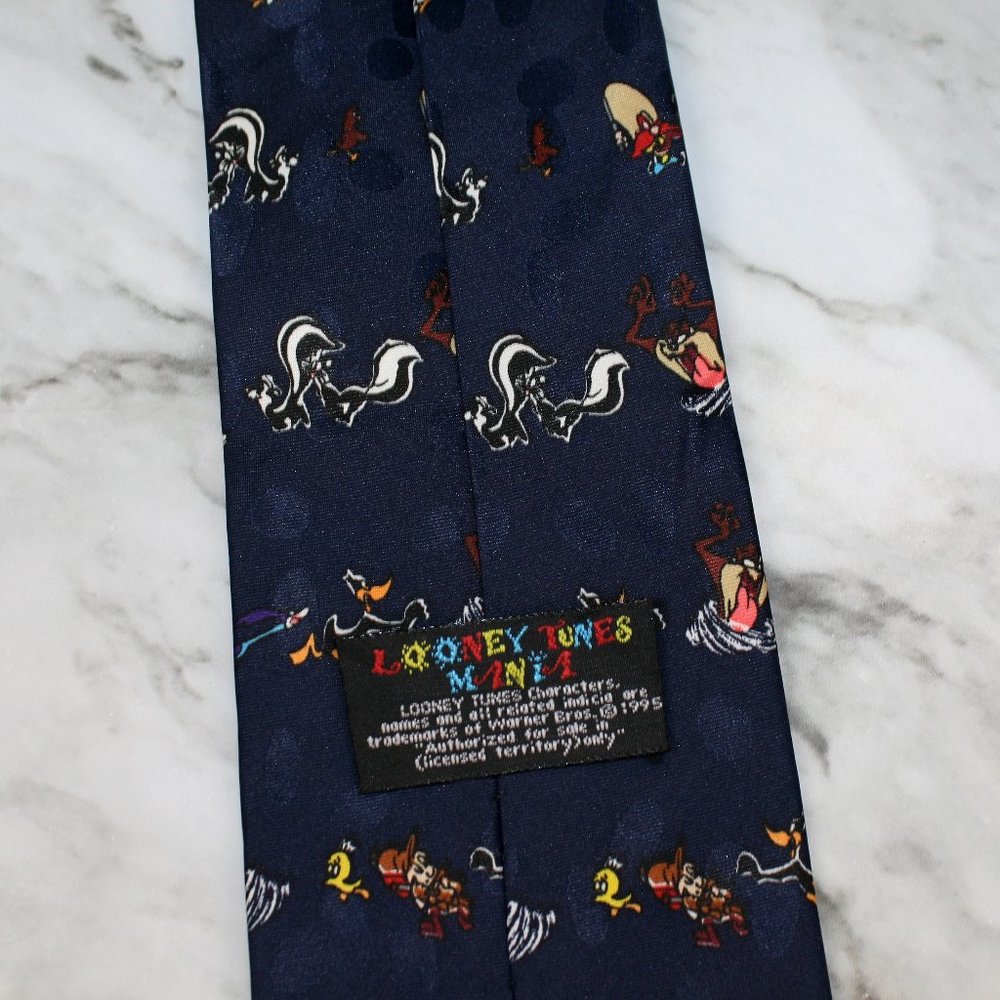 VINTAGE LOONEY TUNES MANIA Neck Tie Characters Cartoon Collectible Necktie - Picture 3 of 14